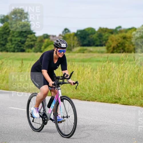 31.08.2025 - Elbe Triathlon Hamburg Michael Burmester http://msf.ph/oto/8684104 31.08.2025 11:17:57 Radfahren 1351, 1402, 1417 meine-sportfotos.de