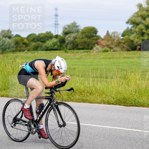 31.08.2025 - Elbe Triathlon Hamburg Michael Burmester http://msf.ph/oto/8684131 31.08.2025 11:18:05 Radfahren 1402, 1610 meine-sportfotos.de