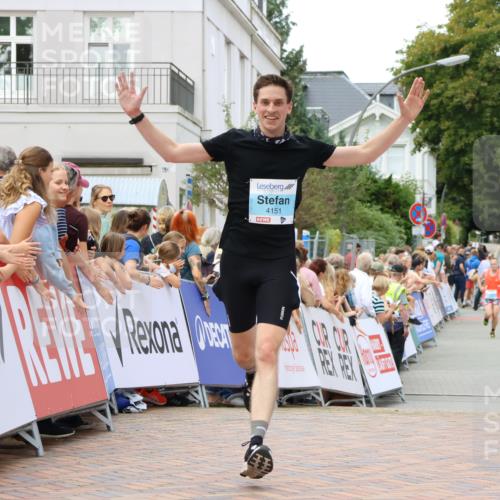 31.08.2025 - 21. Blankeneser Heldenlauf Strokosch-Dieckow http://msf.ph/oto/8684138 31.08.2025 12:03:20 Ziel 4151 meine-sportfotos.de