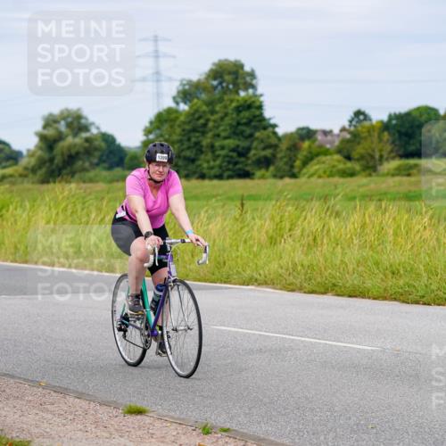 31.08.2025 - Elbe Triathlon Hamburg Michael Burmester http://msf.ph/oto/8684163 31.08.2025 11:18:25 Radfahren 1391, 1399, 1426, 1512 meine-sportfotos.de