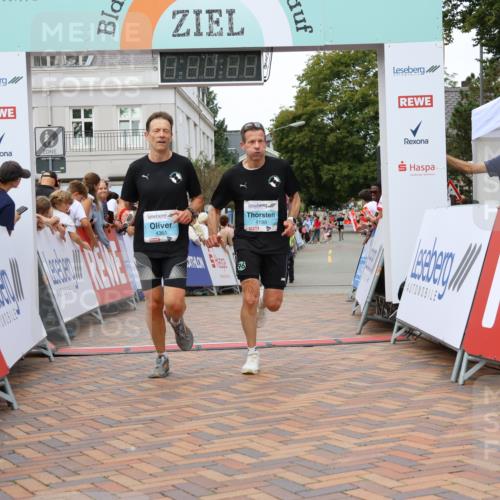 31.08.2025 - 21. Blankeneser Heldenlauf Strokosch-Dieckow http://msf.ph/oto/8684171 31.08.2025 12:03:07 Ziel 4067, 4361, 4198 meine-sportfotos.de