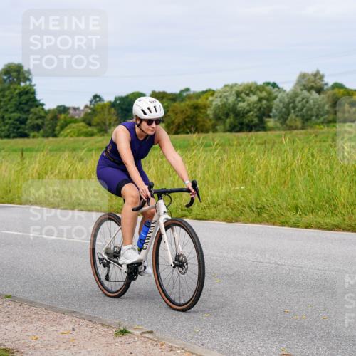 31.08.2025 - Elbe Triathlon Hamburg Michael Burmester http://msf.ph/oto/8684173 31.08.2025 11:18:38 Radfahren 1362, 1423, 1612 meine-sportfotos.de