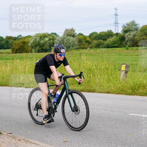 31.08.2025 - Elbe Triathlon Hamburg Michael Burmester http://msf.ph/oto/8684272 31.08.2025 11:19:20 Radfahren 1466, 1467, 1567 meine-sportfotos.de