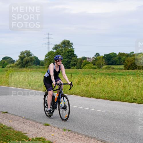 31.08.2025 - Elbe Triathlon Hamburg Michael Burmester http://msf.ph/oto/8684304 31.08.2025 11:19:32 Radfahren 1368 meine-sportfotos.de