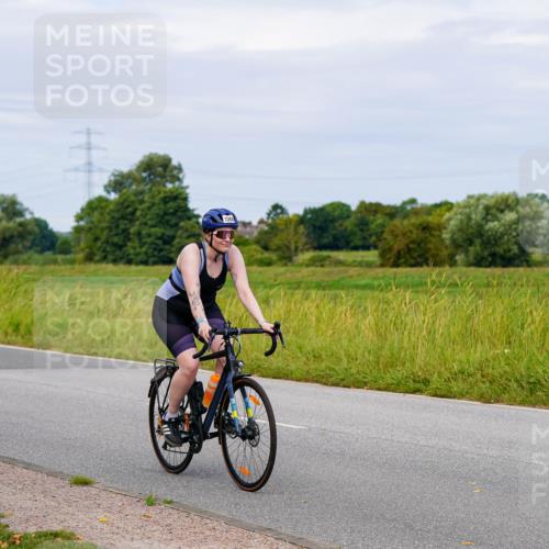 31.08.2025 - Elbe Triathlon Hamburg Michael Burmester http://msf.ph/oto/8684308 31.08.2025 11:19:32 Radfahren 1368 meine-sportfotos.de