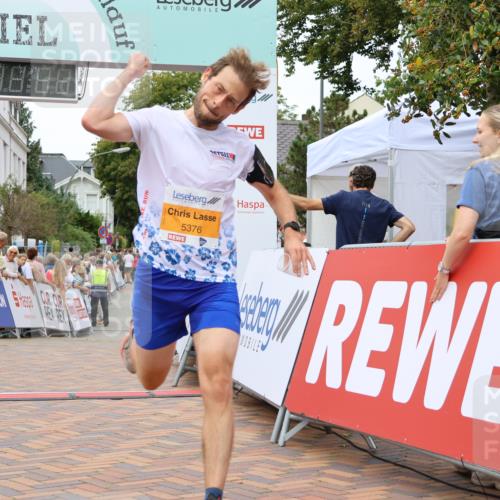 31.08.2025 - 21. Blankeneser Heldenlauf Strokosch-Dieckow http://msf.ph/oto/8684321 31.08.2025 12:02:50 Ziel 5376, 4425 meine-sportfotos.de