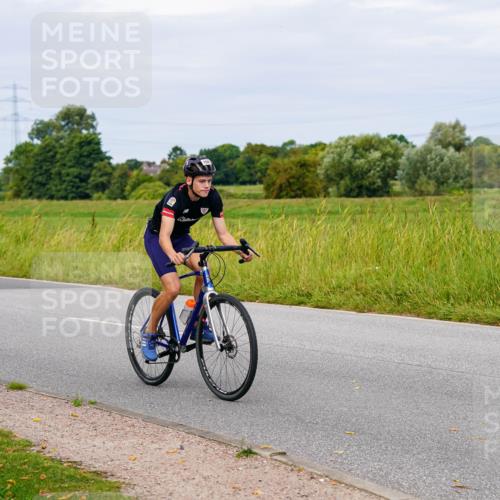 31.08.2025 - Elbe Triathlon Hamburg Michael Burmester http://msf.ph/oto/8684327 31.08.2025 11:19:54 Radfahren 1597 meine-sportfotos.de