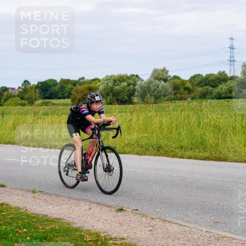 31.08.2025 - Elbe Triathlon Hamburg Michael Burmester http://msf.ph/oto/8684335 31.08.2025 11:20:02 Radfahren 1530, 1572 meine-sportfotos.de