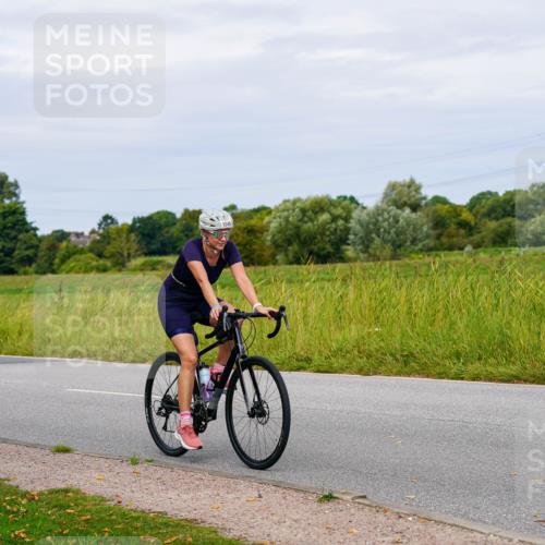31.08.2025 - Elbe Triathlon Hamburg Michael Burmester http://msf.ph/oto/8684365 31.08.2025 11:20:13 Radfahren 1348, 1453, 1536, 1571, 1586 meine-sportfotos.de