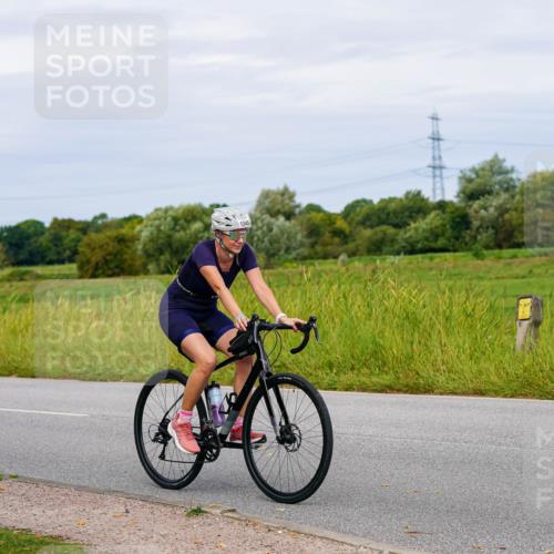31.08.2025 - Elbe Triathlon Hamburg Michael Burmester http://msf.ph/oto/8684369 31.08.2025 11:20:14 Radfahren 1348, 1536, 1571, 1586 meine-sportfotos.de