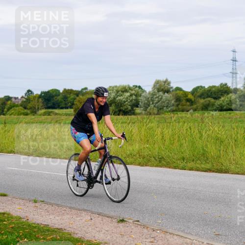 31.08.2025 - Elbe Triathlon Hamburg Michael Burmester http://msf.ph/oto/8684414 31.08.2025 11:20:31 Radfahren 1455, 1553 meine-sportfotos.de