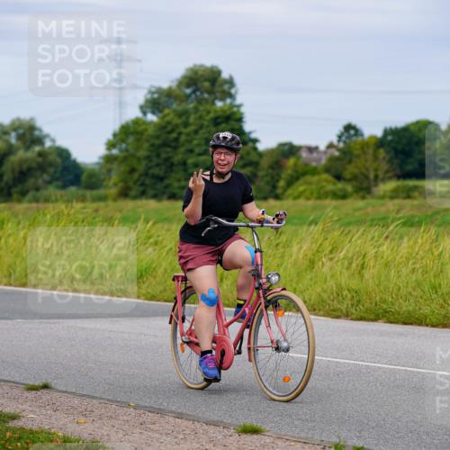 31.08.2025 - Elbe Triathlon Hamburg Michael Burmester http://msf.ph/oto/8684425 31.08.2025 11:20:44 Radfahren 1349, 1507, 1523 meine-sportfotos.de