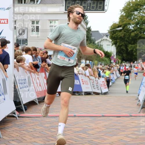 31.08.2025 - 21. Blankeneser Heldenlauf Strokosch-Dieckow http://msf.ph/oto/8684437 31.08.2025 12:02:40 Ziel 4288 meine-sportfotos.de
