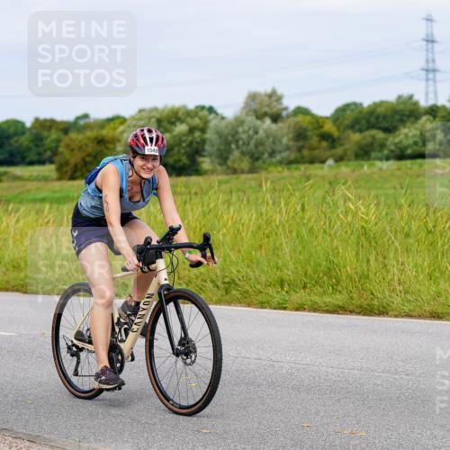 31.08.2025 - Elbe Triathlon Hamburg Michael Burmester http://msf.ph/oto/8684535 31.08.2025 11:21:48 Radfahren 1549 meine-sportfotos.de