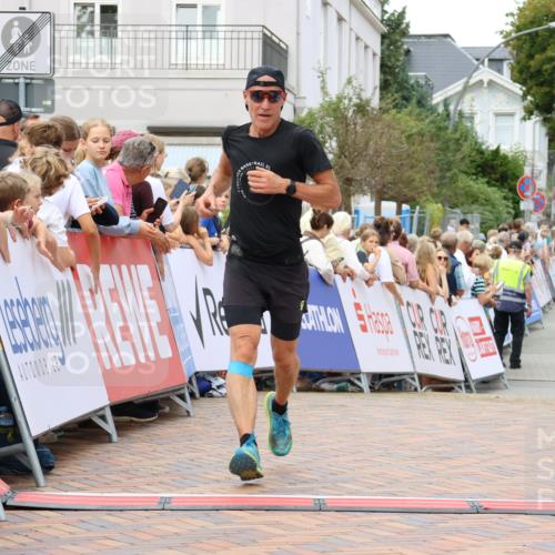 31.08.2025 - 21. Blankeneser Heldenlauf Strokosch-Dieckow http://msf.ph/oto/8684545 31.08.2025 12:02:32 Ziel  meine-sportfotos.de