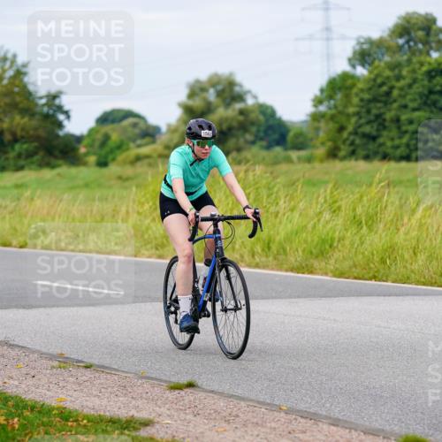 31.08.2025 - Elbe Triathlon Hamburg Michael Burmester http://msf.ph/oto/8684550 31.08.2025 11:22:08 Radfahren 1510, 1529, 1532, 1546, 1562 meine-sportfotos.de