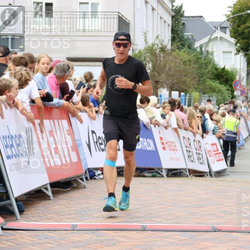 31.08.2025 - 21. Blankeneser Heldenlauf Strokosch-Dieckow http://msf.ph/oto/8684551 31.08.2025 12:02:32 Ziel  meine-sportfotos.de
