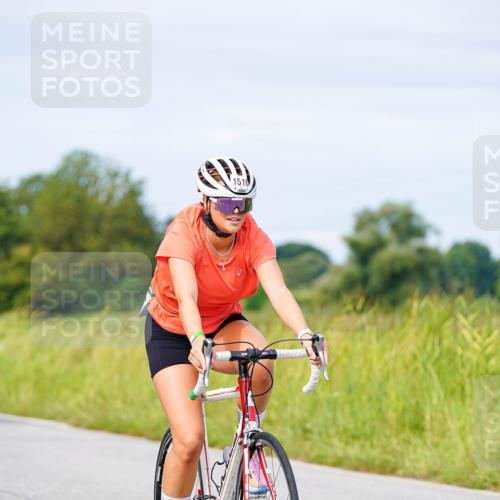 31.08.2025 - Elbe Triathlon Hamburg Michael Burmester http://msf.ph/oto/8684681 31.08.2025 11:23:23 Radfahren 1516 meine-sportfotos.de