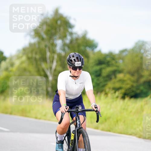 31.08.2025 - Elbe Triathlon Hamburg Michael Burmester http://msf.ph/oto/8684688 31.08.2025 11:23:38 Radfahren 1500, 1531 meine-sportfotos.de