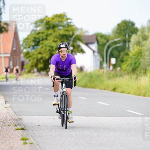 31.08.2025 - Elbe Triathlon Hamburg Michael Burmester http://msf.ph/oto/8684755 31.08.2025 11:24:38 Radfahren 952, 1477 meine-sportfotos.de