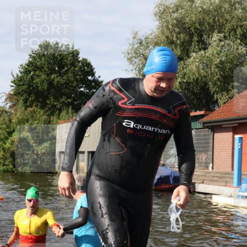 31.08.2025 - Elbe Triathlon Hamburg Luisa Fischer http://msf.ph/oto/8684764 31.08.2025 10:31:11 Schwimmen 1250, 1257, 1279, 1293, 1501 meine-sportfotos.de