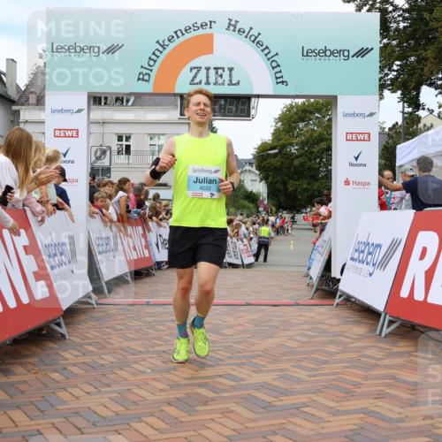 31.08.2025 - 21. Blankeneser Heldenlauf Strokosch-Dieckow http://msf.ph/oto/8684776 31.08.2025 12:01:52 Ziel 4022 meine-sportfotos.de