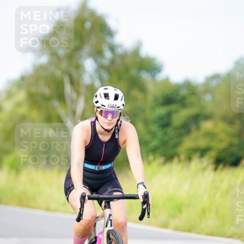 31.08.2025 - Elbe Triathlon Hamburg Michael Burmester http://msf.ph/oto/8684779 31.08.2025 11:25:10 Radfahren 1582 meine-sportfotos.de