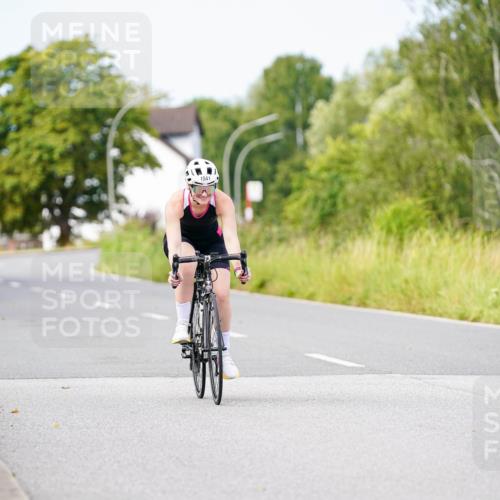 31.08.2025 - Elbe Triathlon Hamburg Michael Burmester http://msf.ph/oto/8684782 31.08.2025 11:25:32 Radfahren 1541 meine-sportfotos.de
