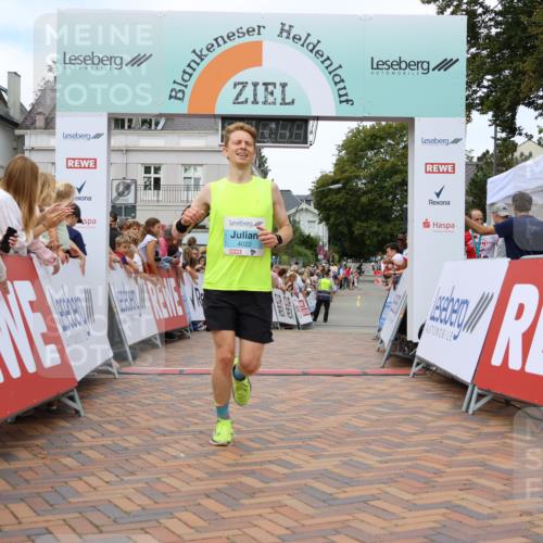 31.08.2025 - 21. Blankeneser Heldenlauf Strokosch-Dieckow http://msf.ph/oto/8684783 31.08.2025 12:01:52 Ziel 4022 meine-sportfotos.de