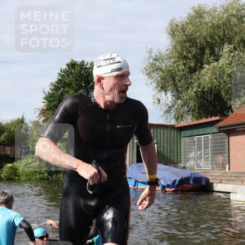 31.08.2025 - Elbe Triathlon Hamburg Luisa Fischer http://msf.ph/oto/8684790 31.08.2025 10:31:20 Schwimmen 1250, 1279, 1293, 1307, 1501 meine-sportfotos.de