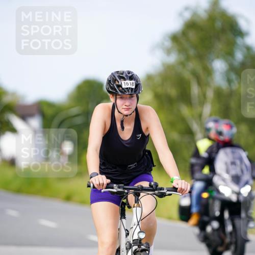 31.08.2025 - Elbe Triathlon Hamburg Michael Burmester http://msf.ph/oto/8684821 31.08.2025 11:26:42 Radfahren 1574, 1618 meine-sportfotos.de