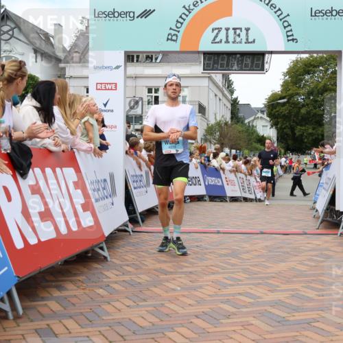 31.08.2025 - 21. Blankeneser Heldenlauf Strokosch-Dieckow http://msf.ph/oto/8684830 31.08.2025 12:01:31 Ziel 4364, 4279 meine-sportfotos.de