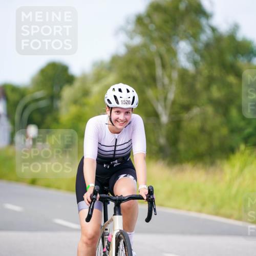 31.08.2025 - Elbe Triathlon Hamburg Michael Burmester http://msf.ph/oto/8684839 31.08.2025 11:26:57 Radfahren 1520, 1538 meine-sportfotos.de