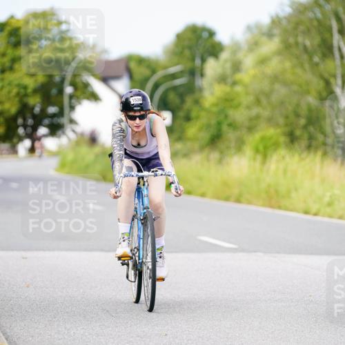 31.08.2025 - Elbe Triathlon Hamburg Michael Burmester http://msf.ph/oto/8684847 31.08.2025 11:27:01 Radfahren 1520, 1538 meine-sportfotos.de
