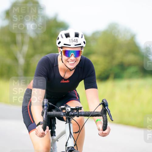 31.08.2025 - Elbe Triathlon Hamburg Michael Burmester http://msf.ph/oto/8684886 31.08.2025 11:27:35 Radfahren 1513, 1515, 1548 meine-sportfotos.de