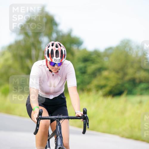 31.08.2025 - Elbe Triathlon Hamburg Michael Burmester http://msf.ph/oto/8684898 31.08.2025 11:27:41 Radfahren 1513 meine-sportfotos.de