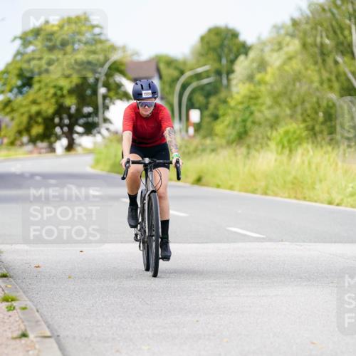 31.08.2025 - Elbe Triathlon Hamburg Michael Burmester http://msf.ph/oto/8684935 31.08.2025 11:31:37 Radfahren 1555 meine-sportfotos.de
