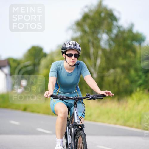 31.08.2025 - Elbe Triathlon Hamburg Michael Burmester http://msf.ph/oto/8684953 31.08.2025 11:33:46 Radfahren 1525 meine-sportfotos.de