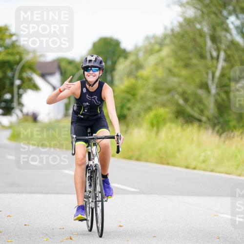 31.08.2025 - Elbe Triathlon Hamburg Michael Burmester http://msf.ph/oto/8684994 31.08.2025 12:20:01 Radfahren 1628 meine-sportfotos.de