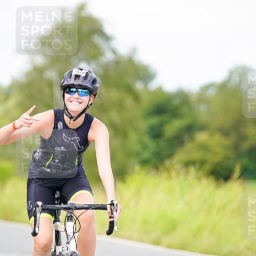 31.08.2025 - Elbe Triathlon Hamburg Michael Burmester http://msf.ph/oto/8685004 31.08.2025 12:20:02 Radfahren 1628 meine-sportfotos.de