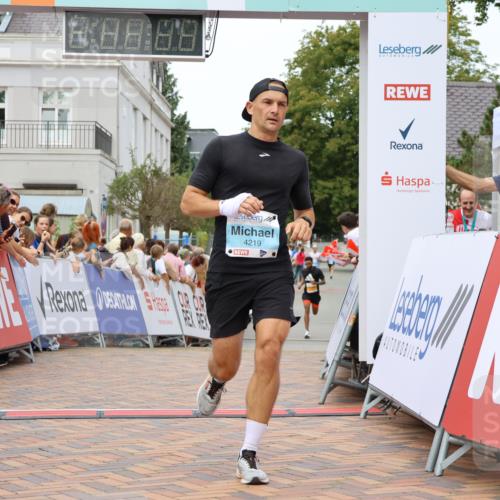 31.08.2025 - 21. Blankeneser Heldenlauf Strokosch-Dieckow http://msf.ph/oto/8685010 31.08.2025 12:01:16 Ziel 5814, 4219 meine-sportfotos.de