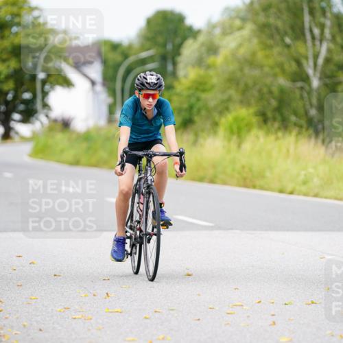 31.08.2025 - Elbe Triathlon Hamburg Michael Burmester http://msf.ph/oto/8685019 31.08.2025 12:21:14 Radfahren 1619 meine-sportfotos.de
