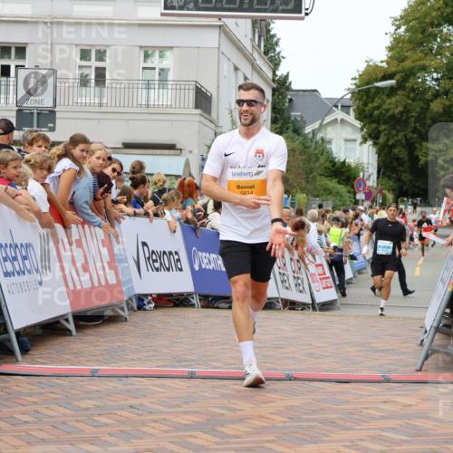 31.08.2025 - 21. Blankeneser Heldenlauf Strokosch-Dieckow http://msf.ph/oto/8685039 31.08.2025 12:01:12 Ziel 5814, 4219 meine-sportfotos.de