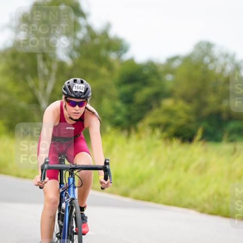 31.08.2025 - Elbe Triathlon Hamburg Michael Burmester http://msf.ph/oto/8685070 31.08.2025 12:31:35 Radfahren 1662 meine-sportfotos.de