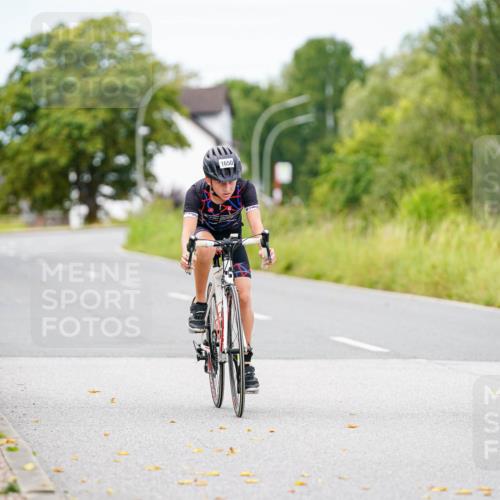 31.08.2025 - Elbe Triathlon Hamburg Michael Burmester http://msf.ph/oto/8685089 31.08.2025 12:32:20 Radfahren 1650 meine-sportfotos.de