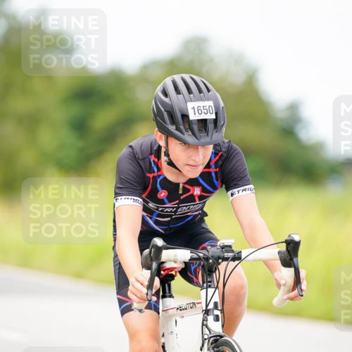 31.08.2025 - Elbe Triathlon Hamburg Michael Burmester http://msf.ph/oto/8685092 31.08.2025 12:32:21 Radfahren 1650 meine-sportfotos.de