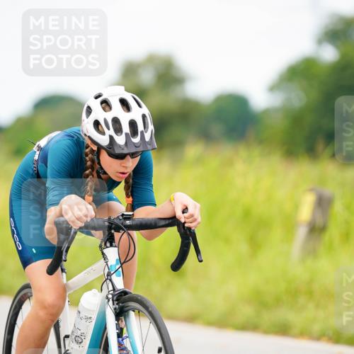 31.08.2025 - Elbe Triathlon Hamburg Michael Burmester http://msf.ph/oto/8685116 31.08.2025 12:32:53 Radfahren 1657 meine-sportfotos.de