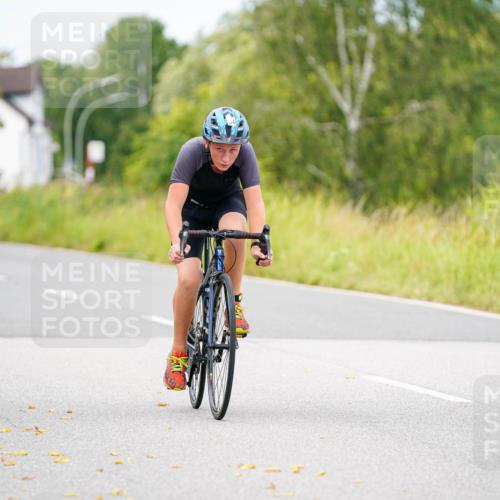 31.08.2025 - Elbe Triathlon Hamburg Michael Burmester http://msf.ph/oto/8685155 31.08.2025 12:33:37 Radfahren 1634 meine-sportfotos.de