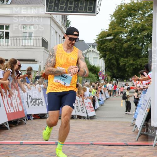 31.08.2025 - 21. Blankeneser Heldenlauf Strokosch-Dieckow http://msf.ph/oto/8685170 31.08.2025 12:01:00 Ziel 4366, 4007 meine-sportfotos.de