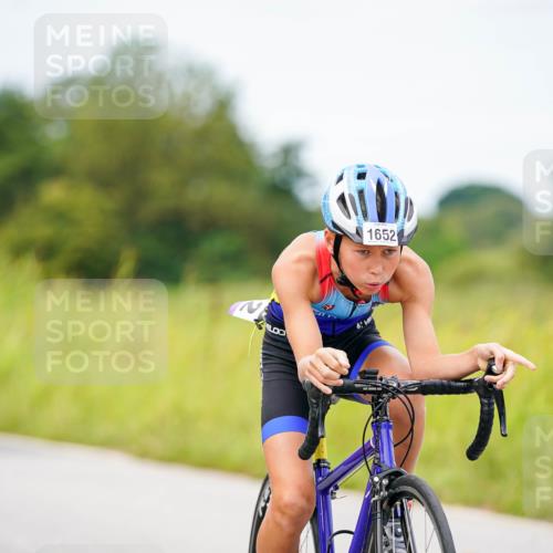 31.08.2025 - Elbe Triathlon Hamburg Michael Burmester http://msf.ph/oto/8685175 31.08.2025 12:33:52 Radfahren 1652 meine-sportfotos.de